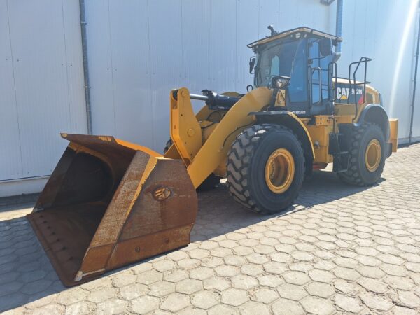 שופל CAT 962M